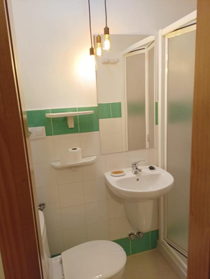 Hospedium Dlj Hostal Ben Nassar Arjona Luaran gambar