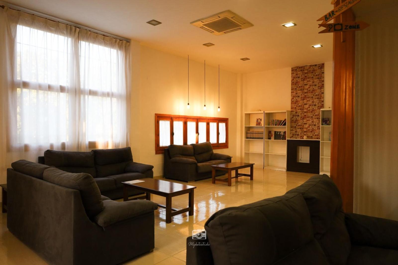 Hospedium Dlj Hostal Ben Nassar Arjona Luaran gambar